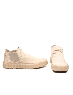 ELENA IACHI SNEAKER HIT