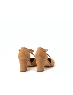 SCARPA CON TACCO EN801