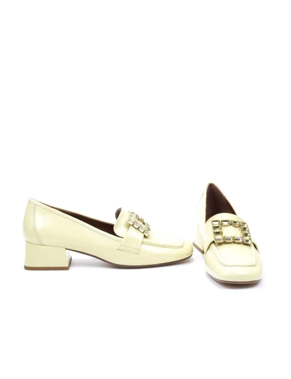 SCARPA CON TACCO GD317