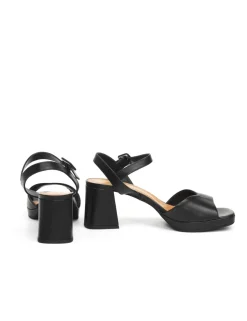 SCARPA CON TACCO LI106