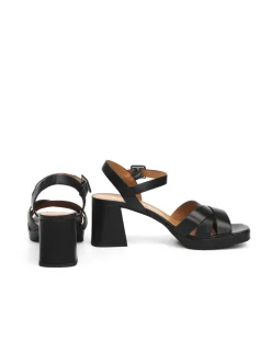 SCARPA CON TACCO LI103