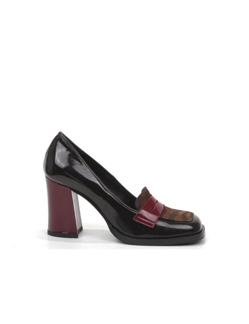 SCARPA CON TACCO MT-235