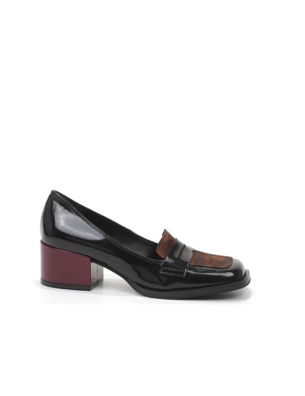 SCARPA CON TACCO MT-235