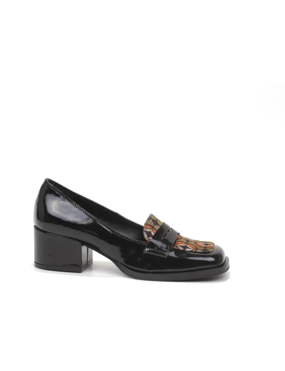 SCARPA CON TACCO MT-235