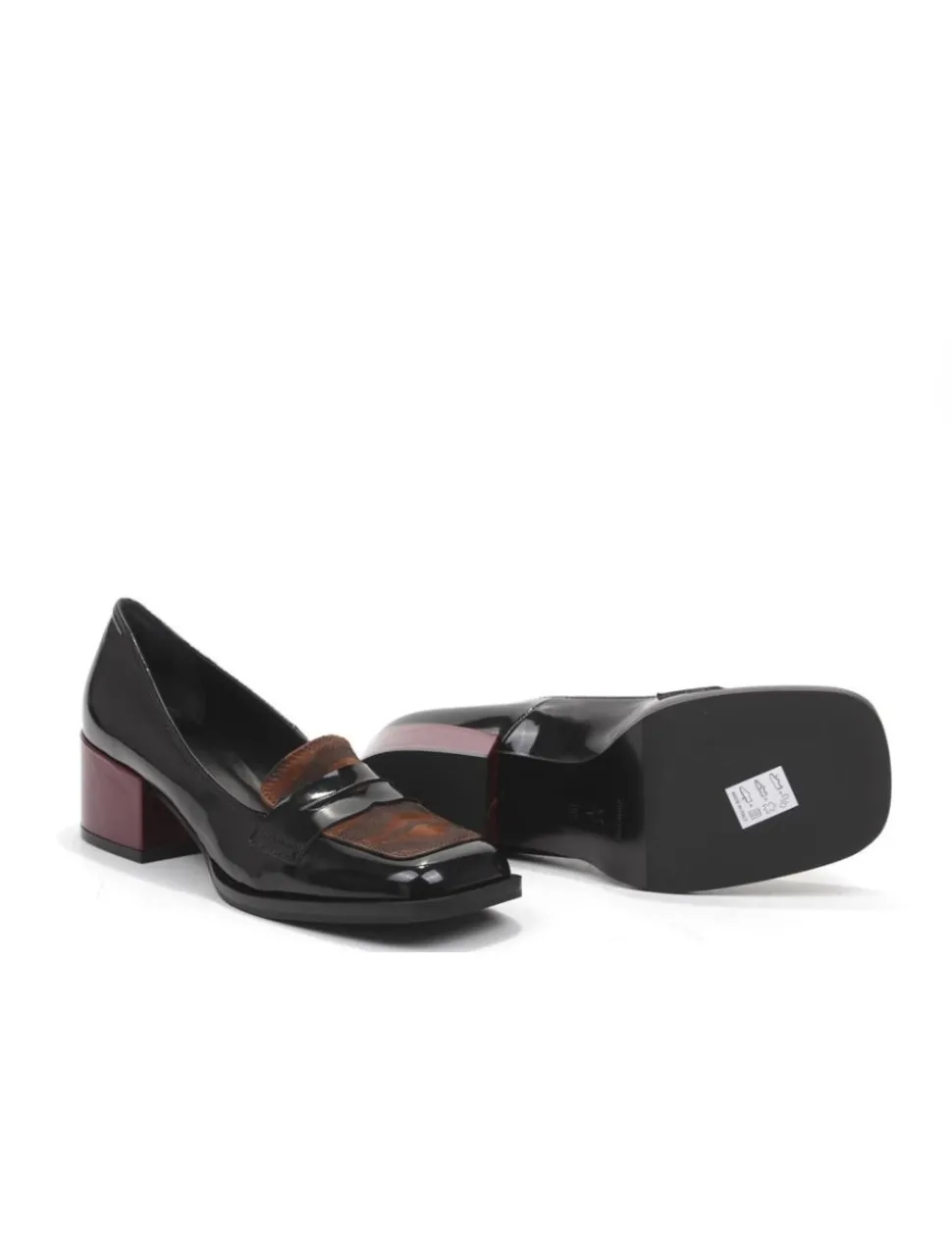 SCARPA CON TACCO MT-235