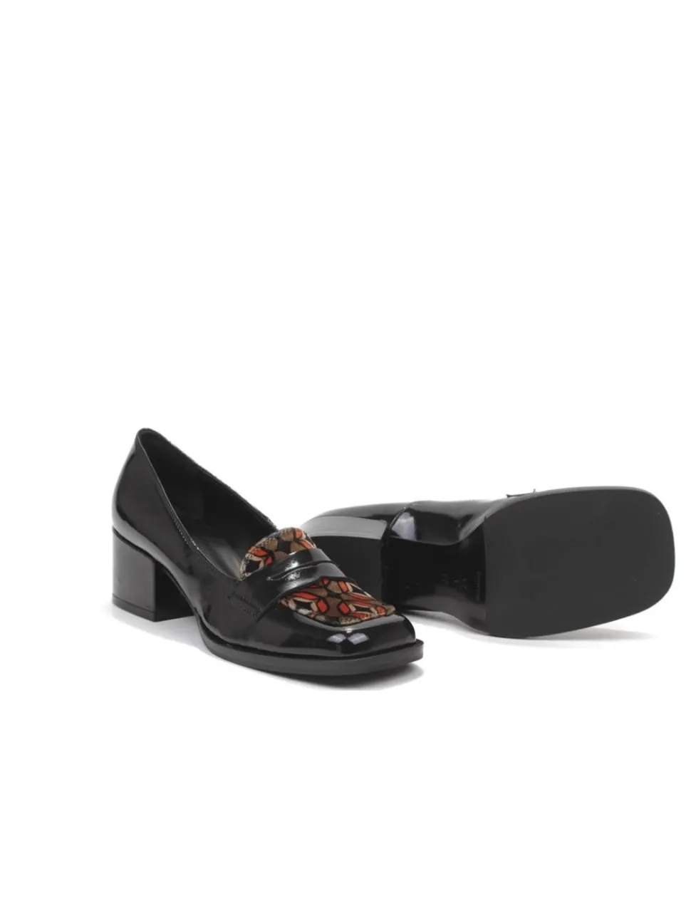 SCARPA CON TACCO MT-235