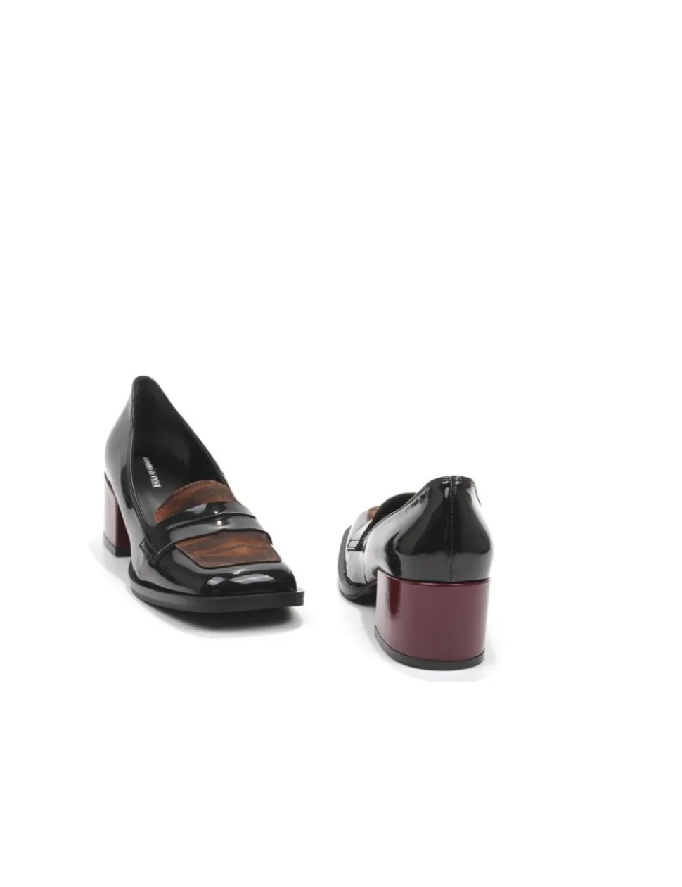 SCARPA CON TACCO MT-235