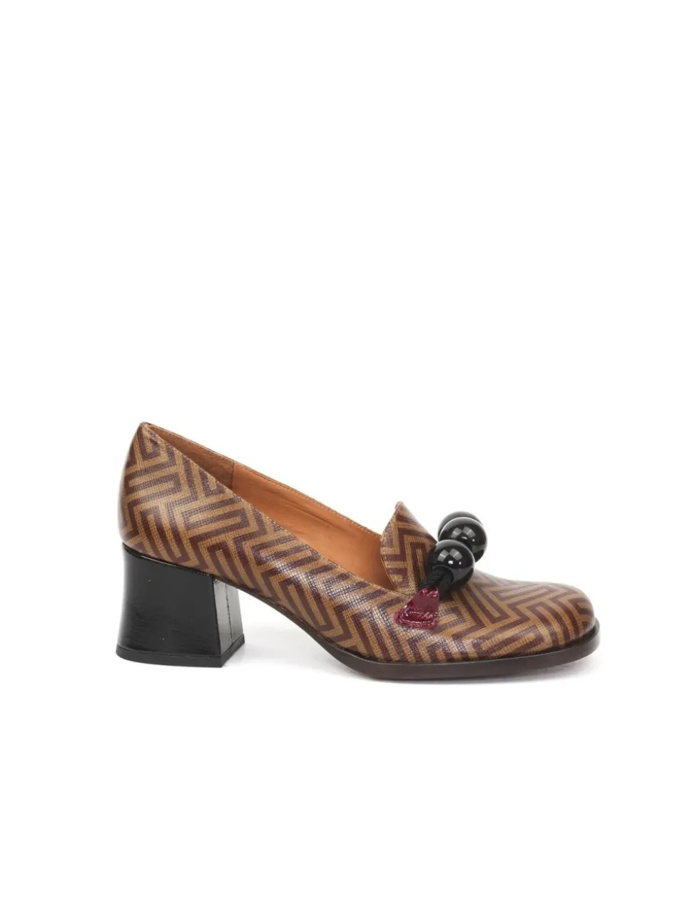 SCARPA CON TACCO TAMARU