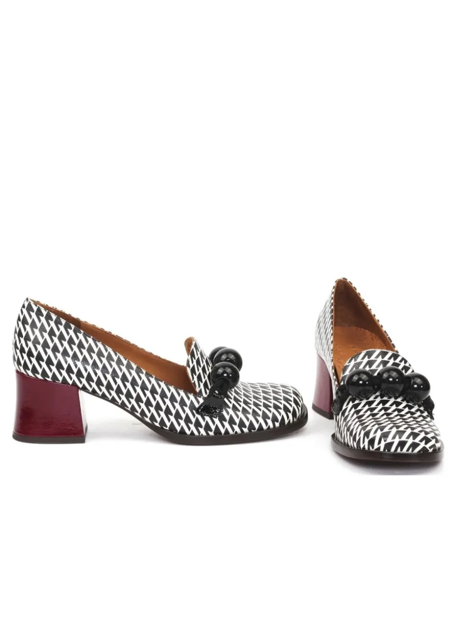 SCARPA CON TACCO TAMARU